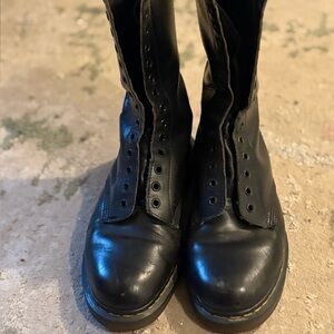 Dr. Marten’s- AirWair boots
 No shoe laces